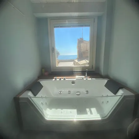 Seaview Terrace Jacuzzi Parking *